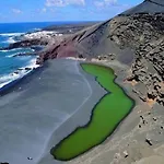 Casa Bianca Caleta De Casa de Férias
