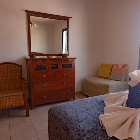 Casa Bianca Caleta De Casa de Férias