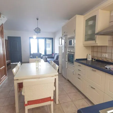 Сasa de vacaciones Casa Bianca Caleta De