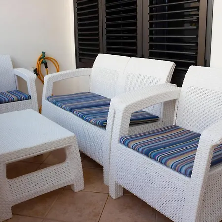 Casa Bianca Caleta De Penzion Famara